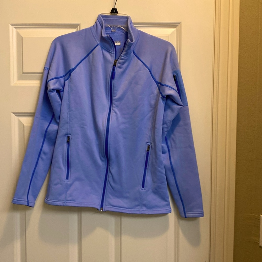 Marmot Women’s Stretch Fleece. Style # D89560. Medium, light blue.